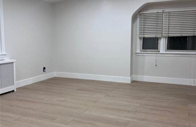119-08 227th Street Gallery 4