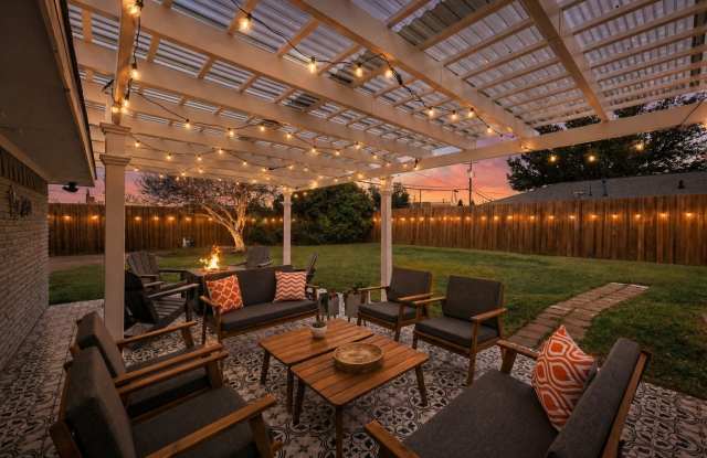 10040 Spokane Circle - 10040 Spokane Circle, Dallas, TX 75229