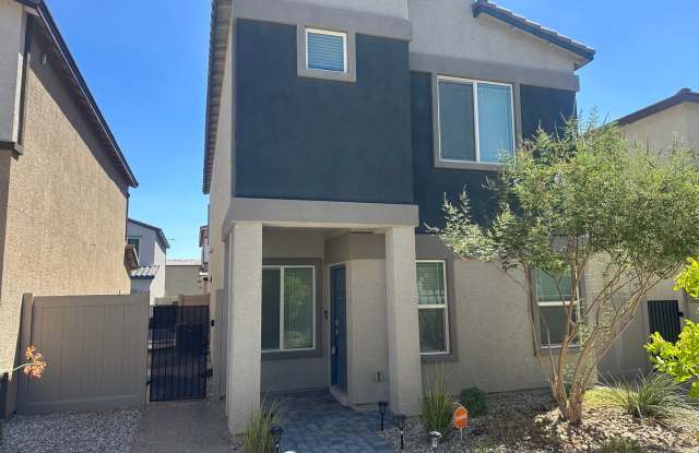 Aliante!!! Gated!!!  Brand New Washer & Dryer!! + Upstairs!! Solar Panels!! Tankless Hot Water heater!!!  Water Conditioner!! Court yard!! Small Dog Friendly!! photos photos