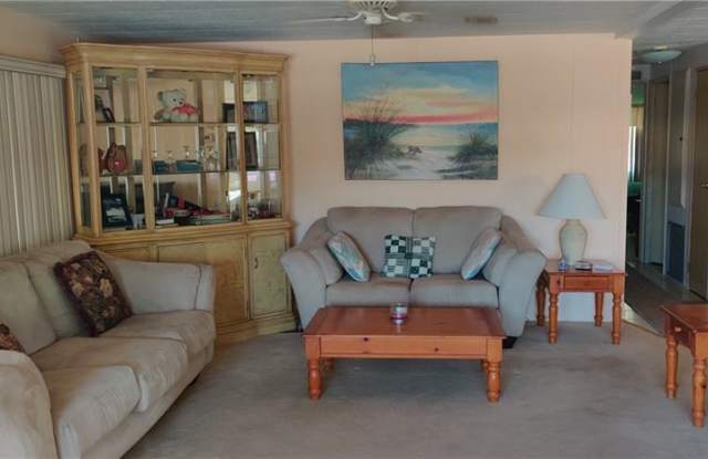 7423 WESTWOOD DRIVE Gallery 2