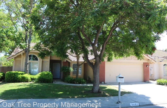 3487 W. Vartikian - 3487 West Vartikian Avenue, Fresno, CA 93711