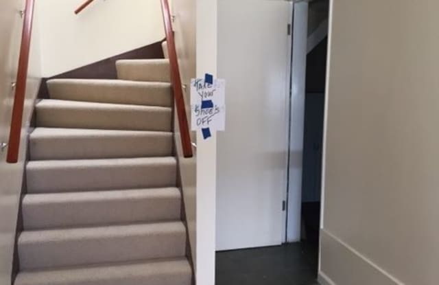 126 Ward Street Gallery 2