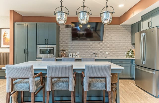 Grayson Ridge 55+ Apartments - Senior Housing Gallery 4