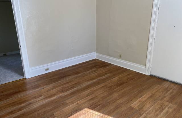 Charming 1-Bedroom, 1-Bathroom Ground Floor Apartment Gallery 4