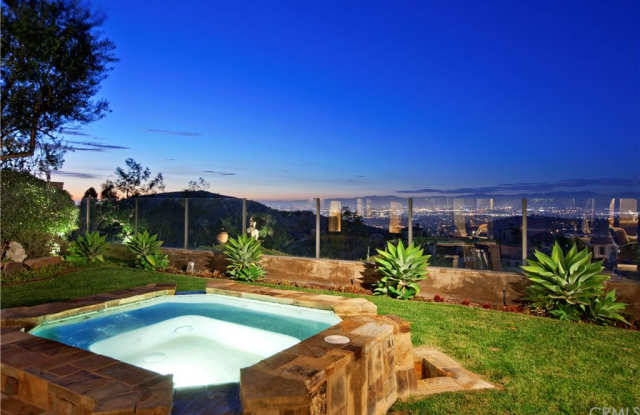 23 Grandview Gallery 2