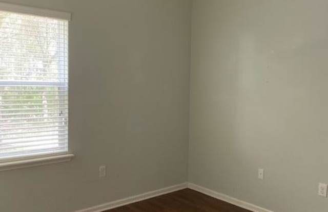 7035 DEER LODGE CIR Gallery 3