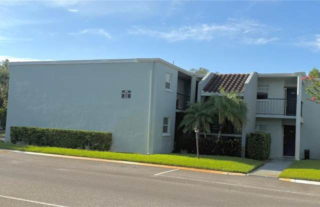 2830 SOMERSET PARK Drive Gallery 1