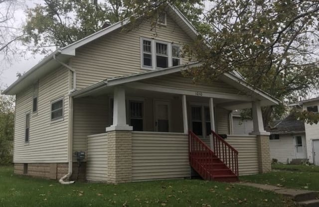1010 Porter Street - 1010 Porter Street, Lansing, MI 48906