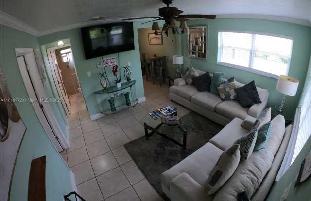 6101 Rodman St photos photos