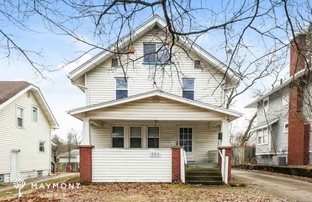 589 Eastland Avenue photos photos
