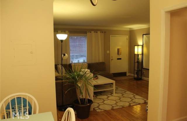 3668 Kingsboro Rd Gallery 3