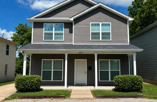 6 Bedroom Available For Pre Lease! Gallery 1