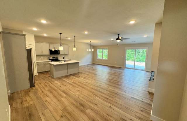 BRAND NEW 3-bedroom Duplex in Irvine Acres! photos photos