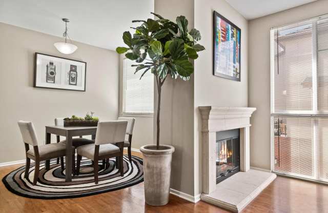 Ontario Town Square Townhomes Gallery 3
