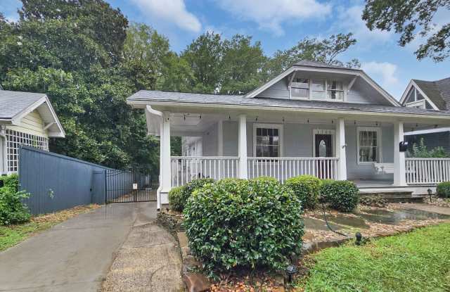 Spacious charmer in the heart of Dilworth available 8/4 – Walk to Everything! photos photos