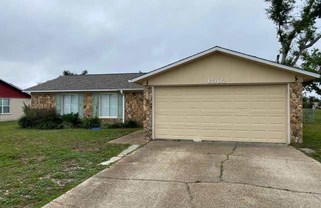 6302 Lake Drive - 6302 Lake Drive, Callaway, FL 32404
