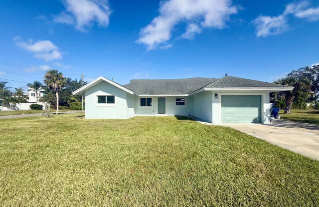 Four Bedroom Pool Home - Second Floor View of Manatee River photos photos Four Bedroom Pool Home - Second Floor View of Manatee River photos photos