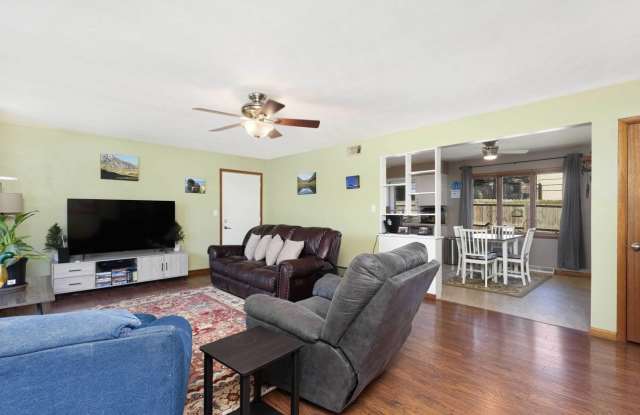 4420 N Gaines St photos photos 4420 N Gaines St photos photos