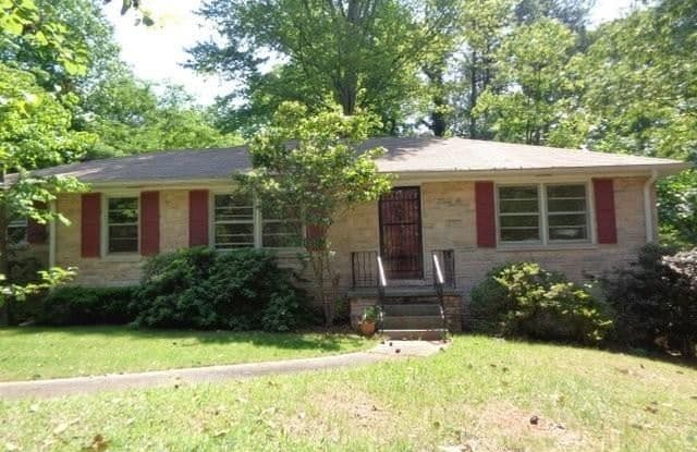 2281 Parkway Court SE - 2281 Parkway Court, Smyrna, GA 30080