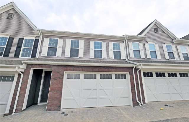 616 Gratitude Rd - 616 Gratitude Road, Cranberry Township, PA 16066