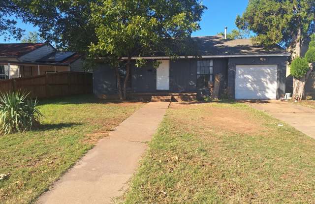 3 bedroom, 1 bath - 1318 Westmoreland Street, Abilene, TX 79603