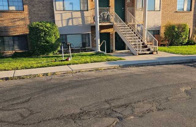 February FREE RENT 2 Bedroom/1 Bathroom Orem apartment - 835 West 800 North, Orem, UT 84057