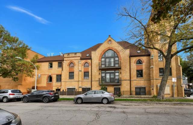 3556 South SEELEY Avenue Gallery 2