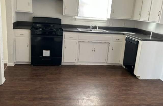 333 NW 80th Street photos photos 333 NW 80th Street photos photos