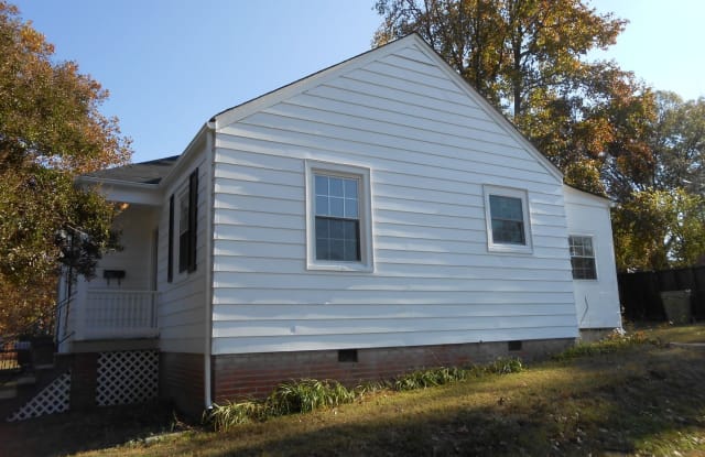 2201 Accomac St. Gallery 2