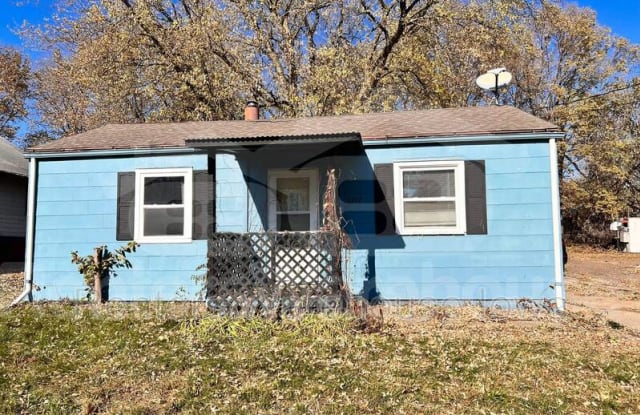 2717 College Ave photos photos