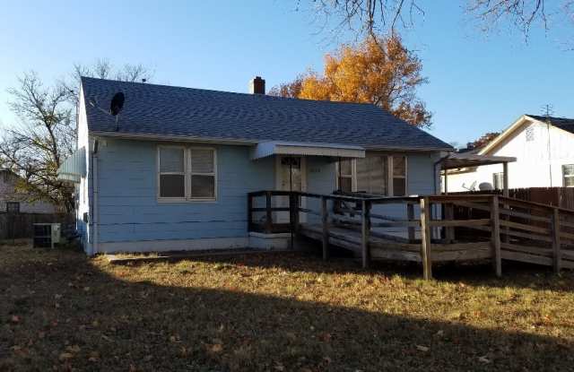 Located near Mt. Vernon and SW blvd. - 2115 Victoria Street, Wichita, KS 67211
