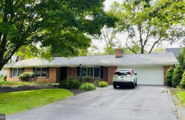12934 WOODBURN Drive Gallery 1