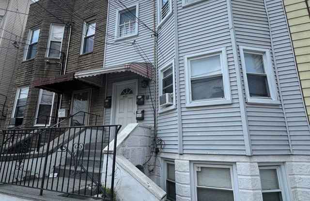 6115 Washington Street - 6115 Washington Street, West New York, NJ 07093