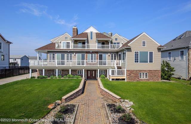 102 Ocean Avenue N - 102 Ocean Avenue North, Monmouth Beach, NJ 07750