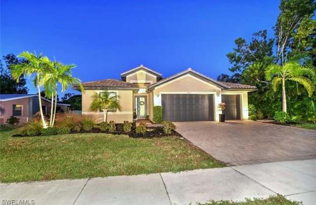 1453 Alhambra Drive photos photos
