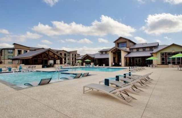 18621 Falcon Pointe Boulevard Gallery 3