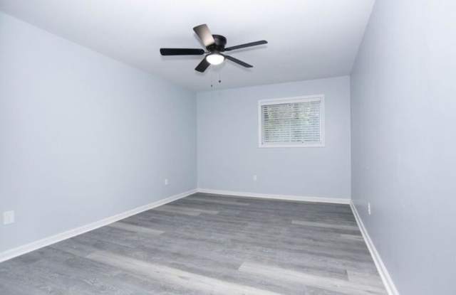 Miller Chateau Apartments photos photos