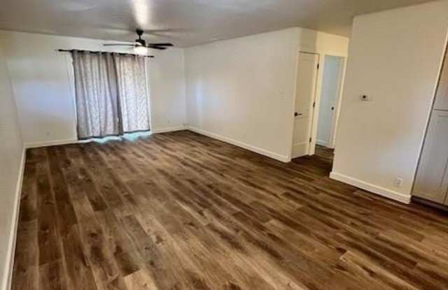 8008  Pinedale CV Gallery 3