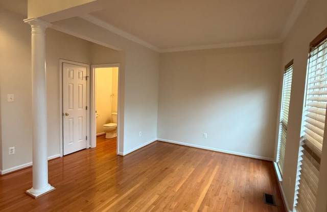1113 WALKER Drive Gallery 2