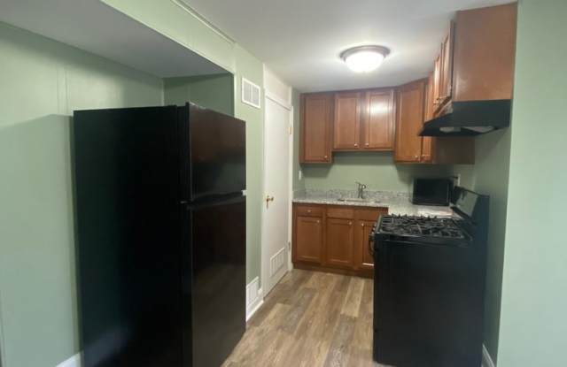 Dundalk - 3 bedrooms and 1 baths Available! photos photos