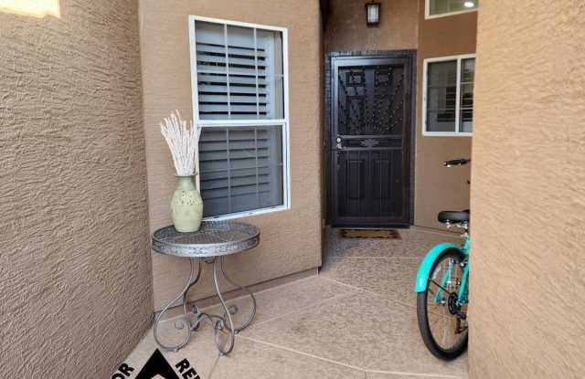15548 W CATALINA Drive Gallery 3