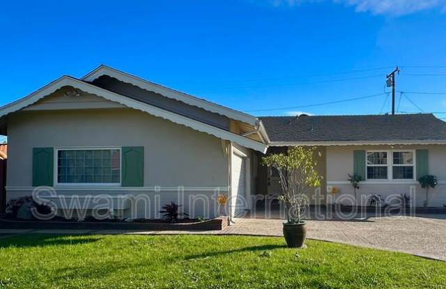 1820 Avenida Estudiante photos photos