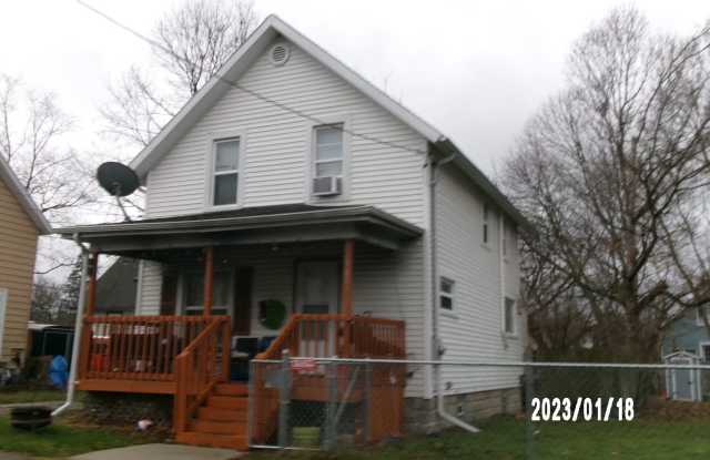 305 Howe St photos photos
