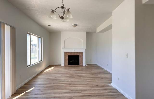 Great Lehi Home Now Available! photos photos