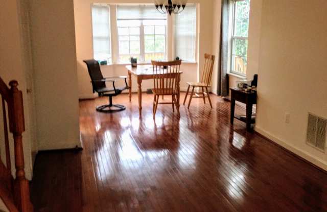 6414 View Point Ct Gallery 3