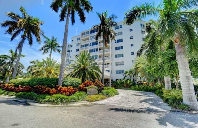 1000 Lowry Street - 1000 Lowry Street, Delray Beach, FL 33483 1000 Lowry Street - 1000 Lowry Street, Delray Beach, FL 33483