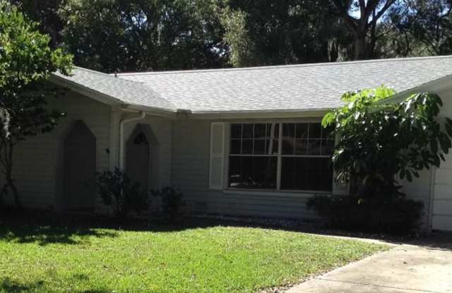 764 Candlewood Cir Gallery 1