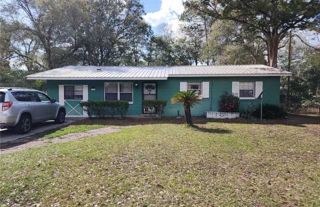 3500 NW 21 STREET photos photos