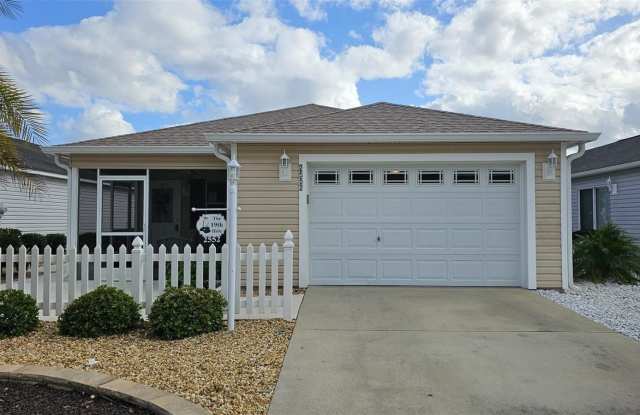 2552 RED CEDAR LANE photos photos