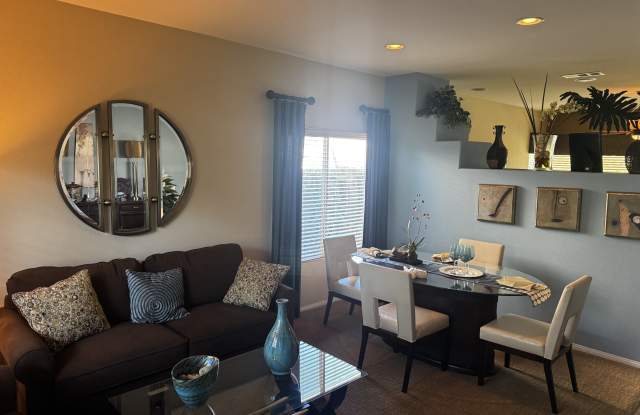 13324 Luna Road Gallery 2